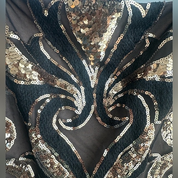 Goddiva Sequin Swirl Midi Dress - Picture 3 of 4